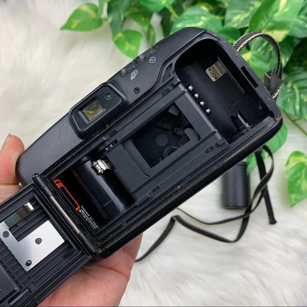 Canon Sure Shot Film Camera!